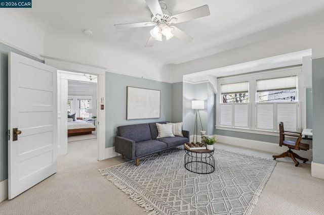 1324 Grove St, Alameda, CA 94501