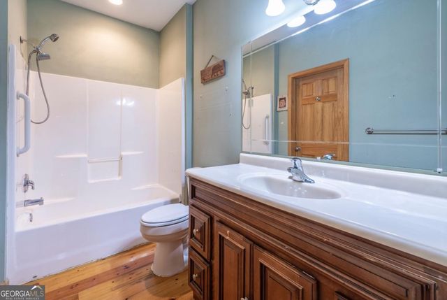 520 Newport Drive, Ellijay, GA 30540