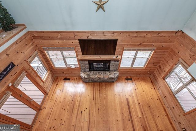 520 Newport Drive, Ellijay, GA 30540