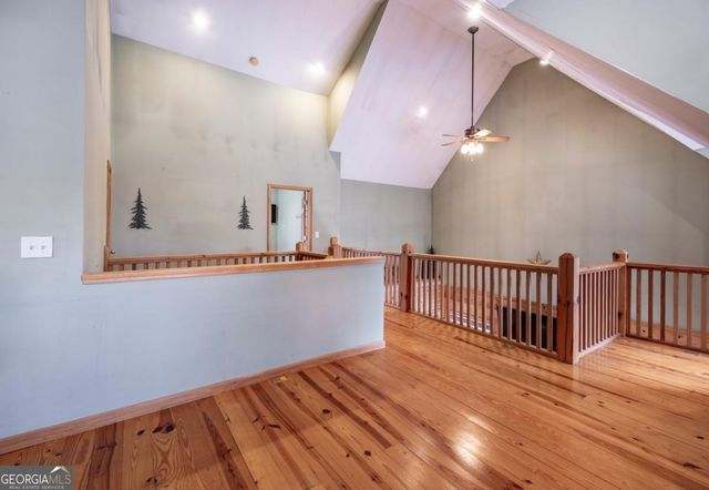 520 Newport Drive, Ellijay, GA 30540