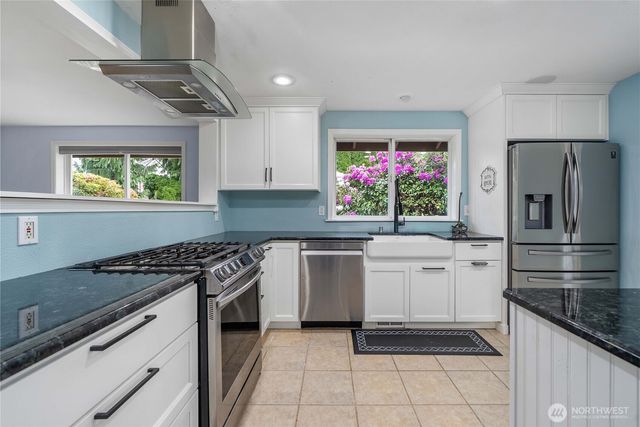 1719 126th Avenue E, Puyallup, WA 98372