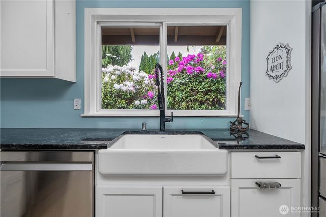 1719 126th Avenue E, Puyallup, WA 98372