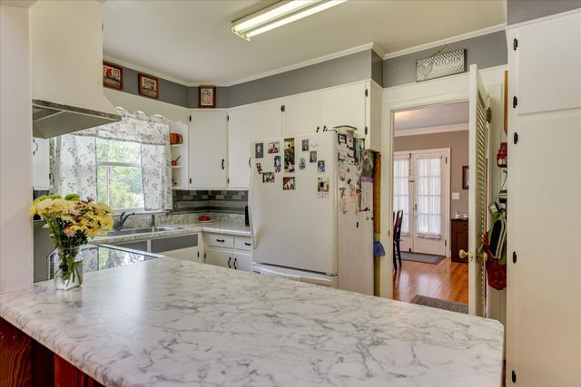 3411 Hall Drive SW, Aiken, SC 29801