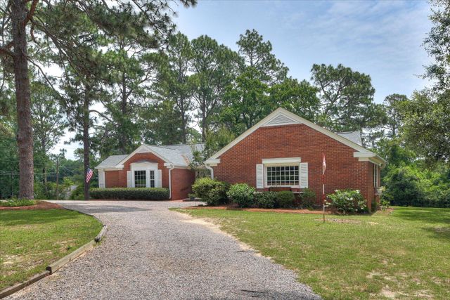3411 Hall Drive SW, Aiken, SC 29801