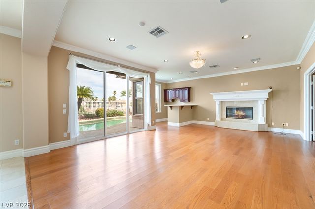 2432 Tour Edition Drive, Henderson, NV 89074