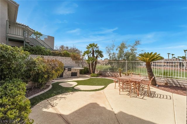 2432 Tour Edition Drive, Henderson, NV 89074