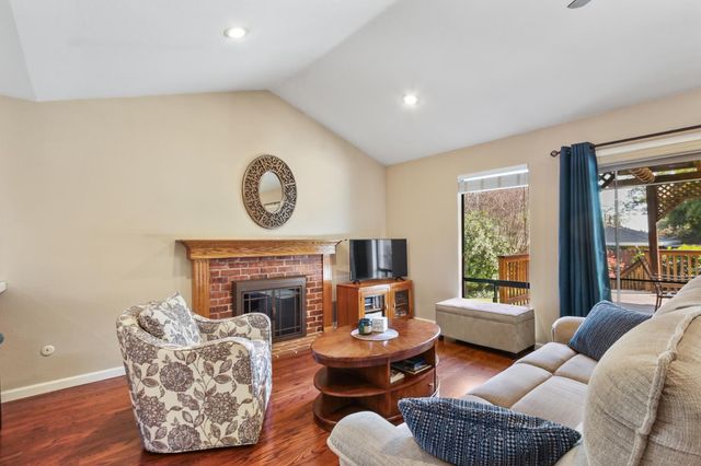 7928 Amalfi Way, Fair Oaks, CA 95628