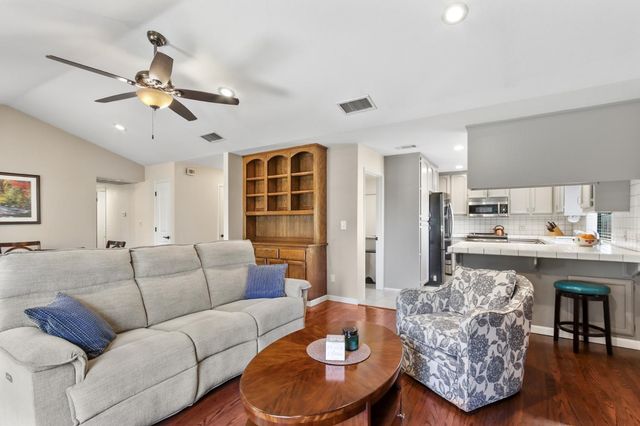 7928 Amalfi Way, Fair Oaks, CA 95628