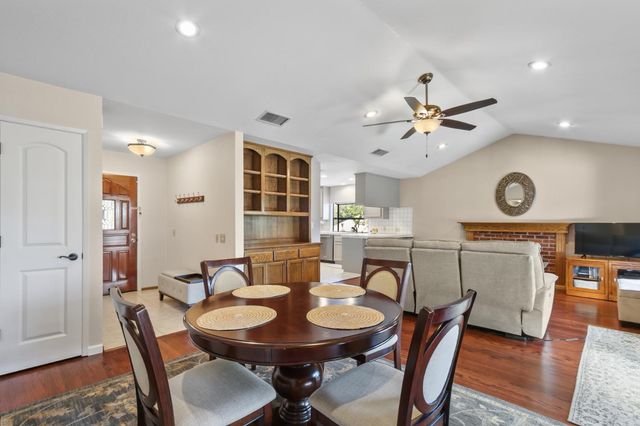 7928 Amalfi Way, Fair Oaks, CA 95628