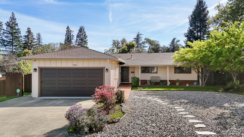 7928 Amalfi Way, Fair Oaks, CA 95628