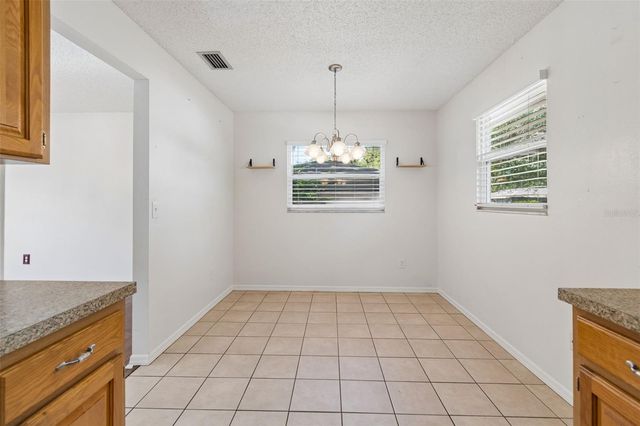 2620 GIANT PLACE, Seffner, FL 33584