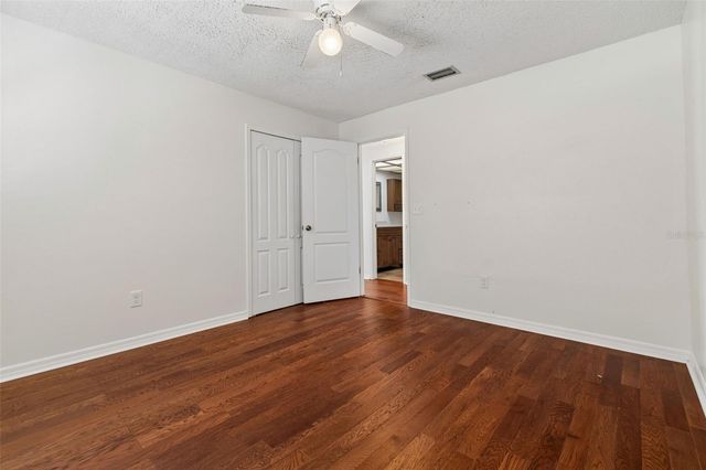 2620 GIANT PLACE, Seffner, FL 33584