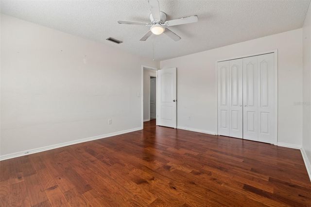 2620 GIANT PLACE, Seffner, FL 33584