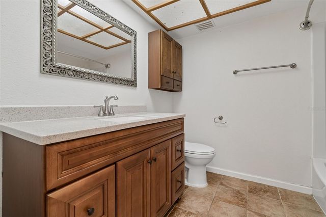2620 GIANT PLACE, Seffner, FL 33584