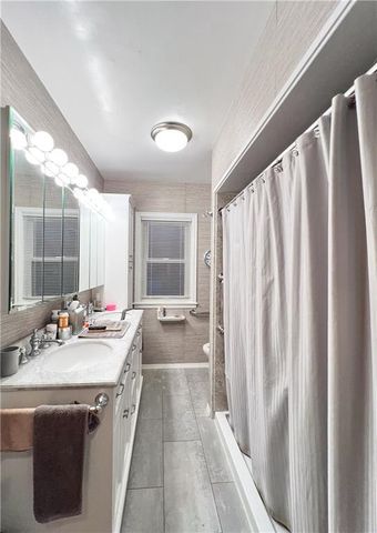 15 E Humbird Street, Rice Lake, WI 54868