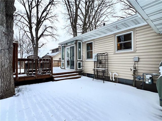 15 E Humbird Street, Rice Lake, WI 54868