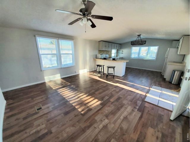 221 W 57th St B32, Loveland, CO 80538