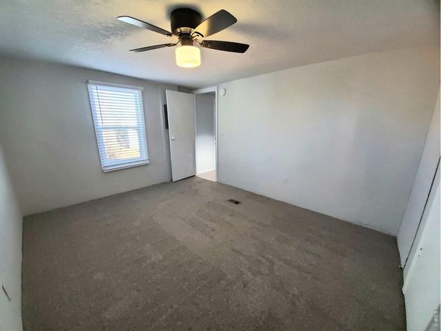 221 W 57th St B32, Loveland, CO 80538