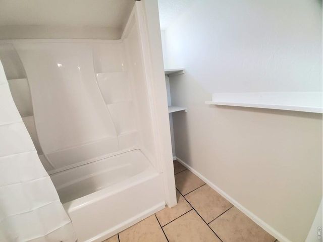 221 W 57th St B32, Loveland, CO 80538