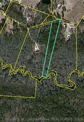 Higgins Lane, Raeford, NC 28376