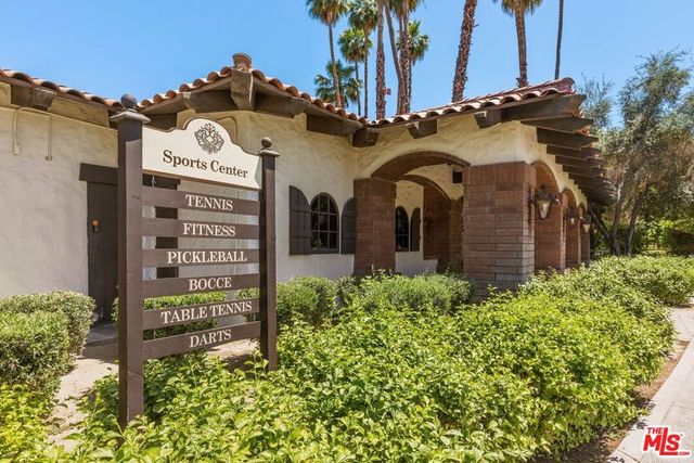 303 Villena Way, Palm Desert, CA 92260