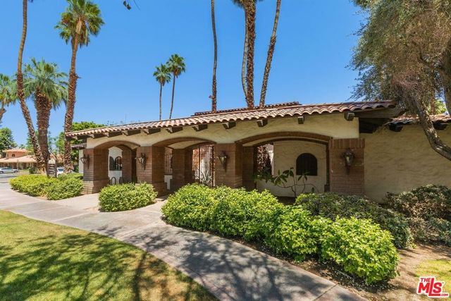 303 Villena Way, Palm Desert, CA 92260