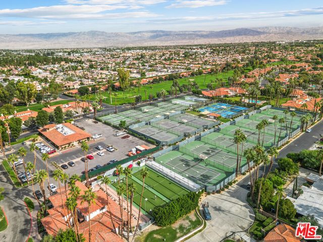 303 Villena Way, Palm Desert, CA 92260