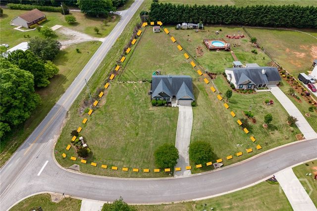 802 Brandon Drive, Winder, GA 30680