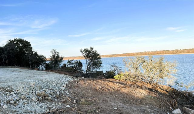 2881 Pathfinder Court, Granbury, TX 76048