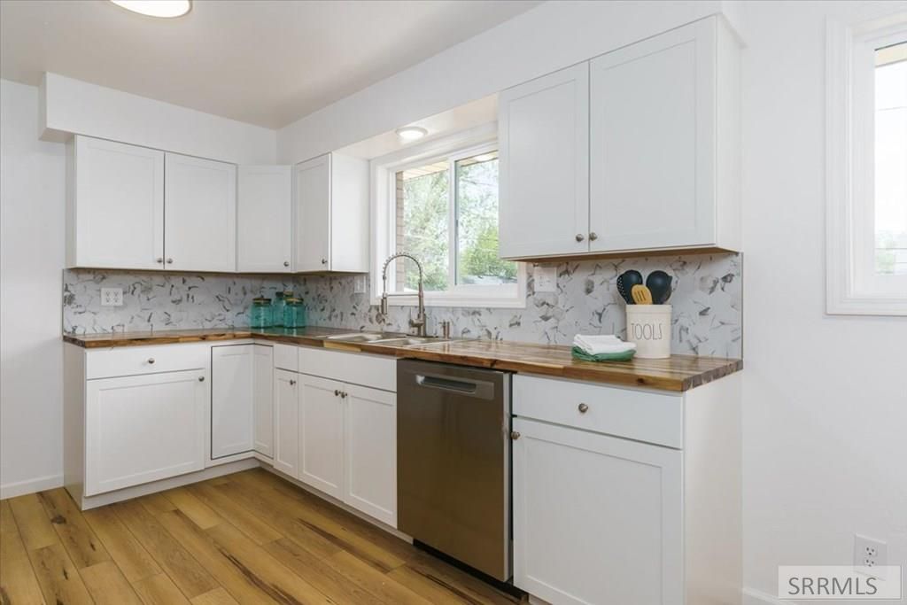 Image 11 of property listing at 511 E Poplar Street, Pocatello, ID 83201