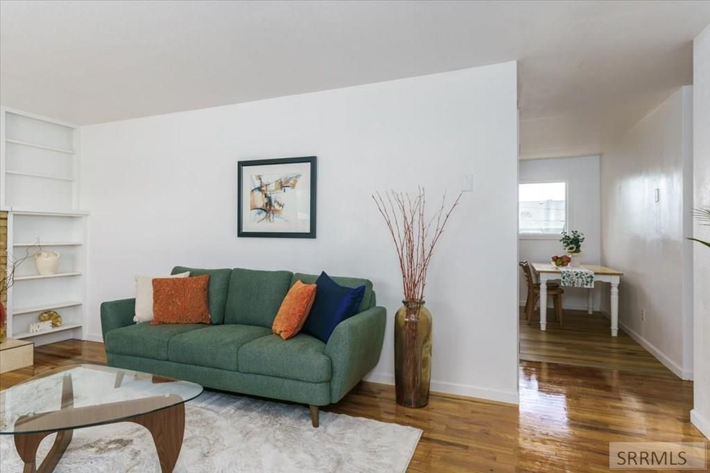Image 5 of property listing at 511 E Poplar Street, Pocatello, ID 83201