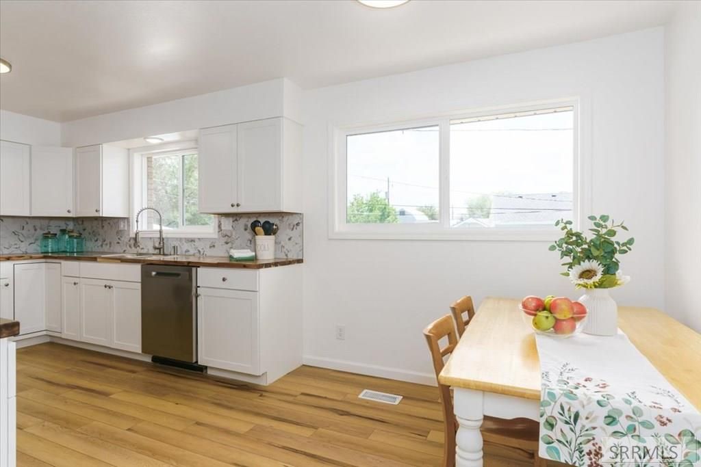 Image 9 of property listing at 511 E Poplar Street, Pocatello, ID 83201