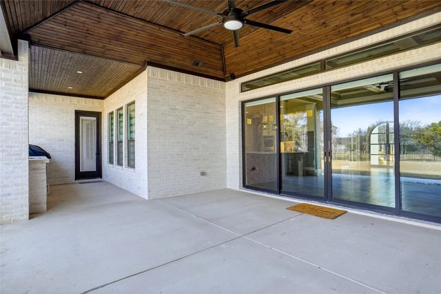104 Woodview Creek Trail, Fort Worth, TX 76108