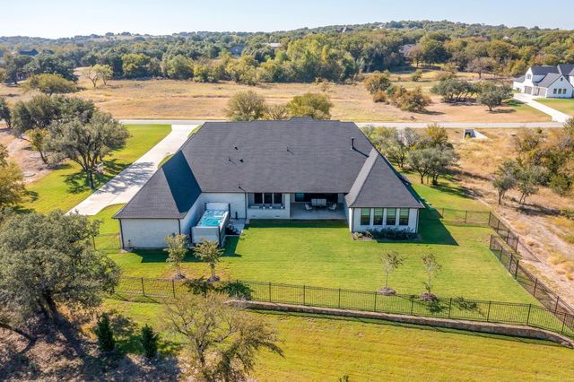 104 Woodview Creek Trail, Fort Worth, TX 76108