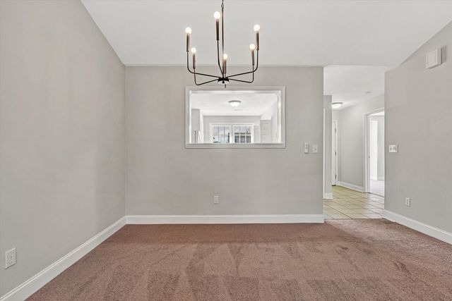 2482 Tuckawana Cir NW, Roanoke, VA 24017