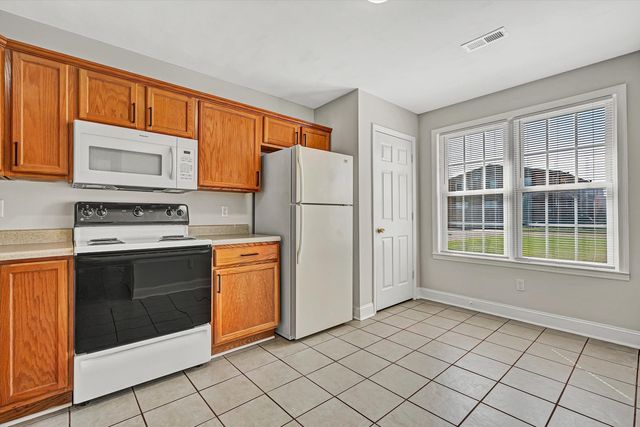 2482 Tuckawana Cir NW, Roanoke, VA 24017