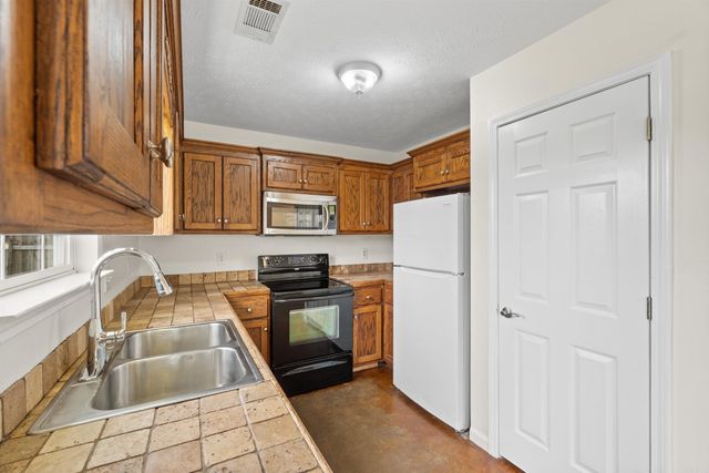 100 Tamarack, Beebe, AR 72012