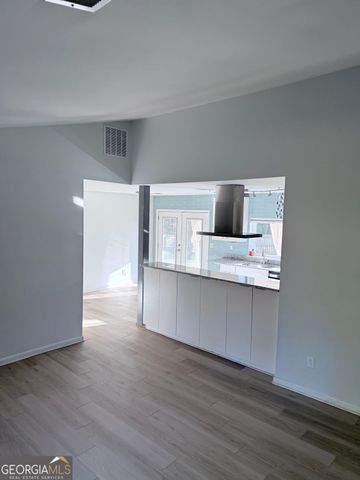 477 Benton Court SW, Lawrenceville, GA 30044