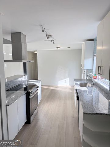 477 Benton Court SW, Lawrenceville, GA 30044