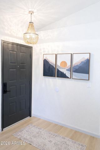 324 S LAVEEN Drive, Chandler, AZ 85226