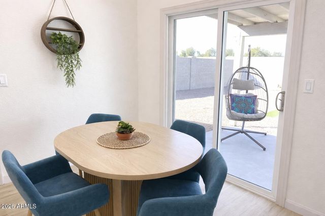 324 S LAVEEN Drive, Chandler, AZ 85226