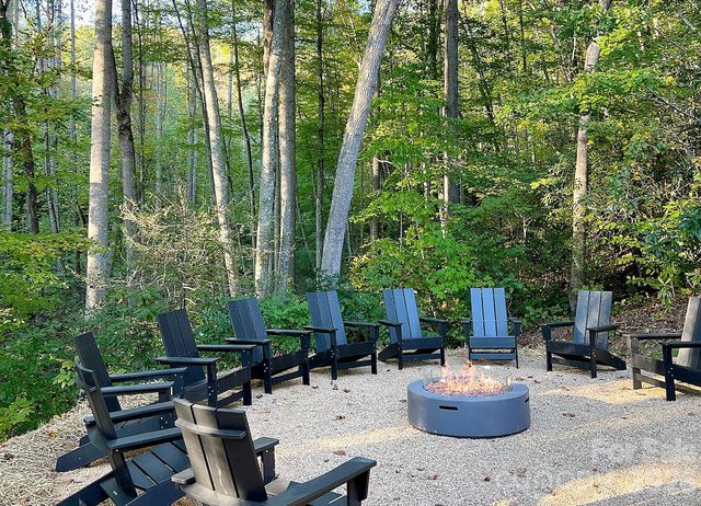 56 Creek Run Road, Candler, NC 28715