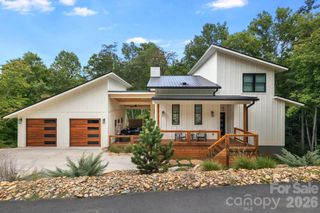 56 Creek Run Road, Candler, NC 28715