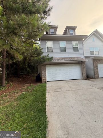 7790 Rock Rose Lane, Fairburn, GA 30213