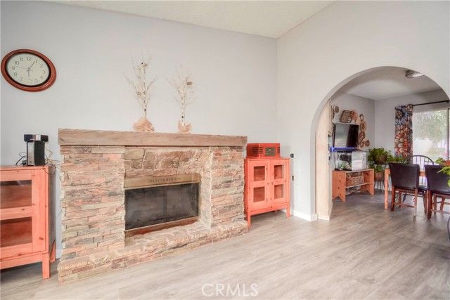 2535 Mercedes, Highland, CA 92346