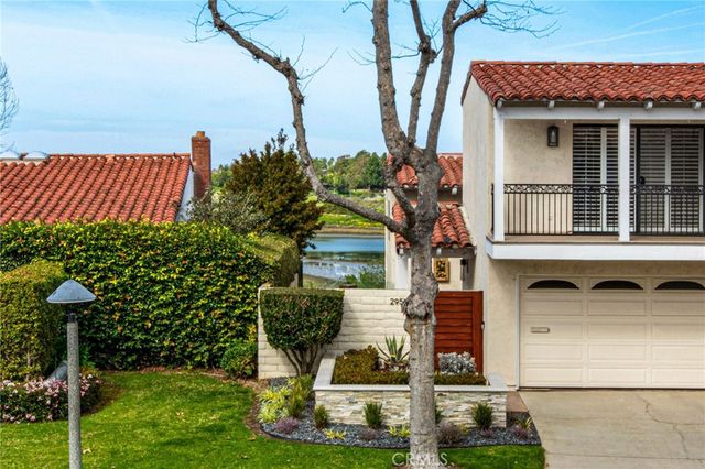 2952 Quedada, Newport Beach, CA 92660