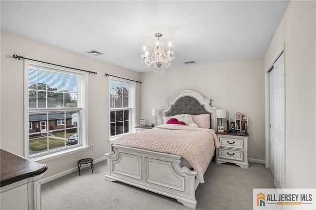 32 E Summit Avenue, Sewaren, NJ 07077