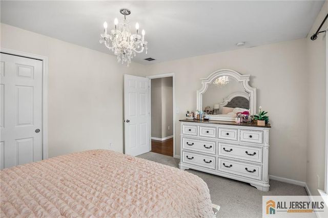 32 E Summit Avenue, Sewaren, NJ 07077