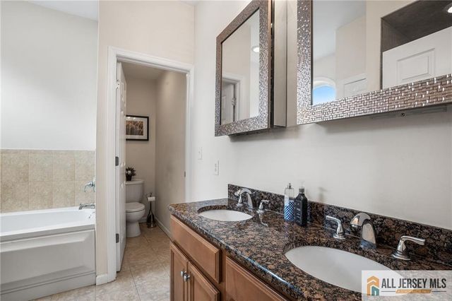 32 E Summit Avenue, Sewaren, NJ 07077
