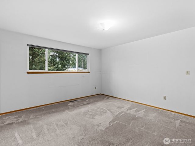 23406 94th Avenue W, Edmonds, WA 98020